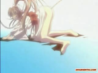 鎖状の 日本語 エロアニメ フィーチャー 小便 と humiliating