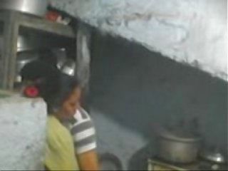 Következő ajtó indiai bhabhi x névleges videó